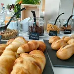 Pedrógão Guesthouse Alojamento de Acomodação e Pequeno-almoço 4*