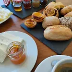 Pedrógão Guesthouse Alojamento de Acomodação e Pequeno-almoço 4*
